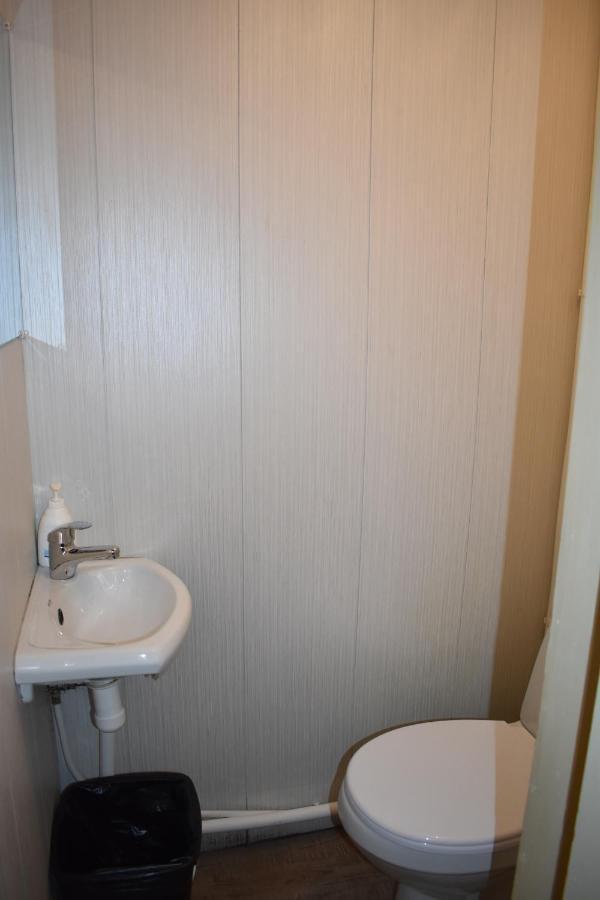Budget Hostel Pärnu Exteriér fotografie
